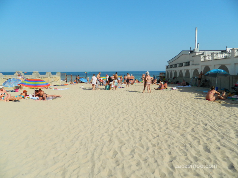 Пляжи Крыма. Заозёрное