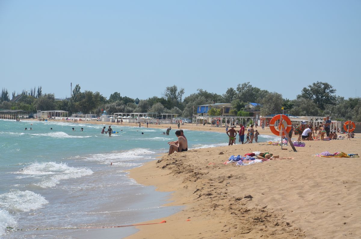 Деревянный настил к пляжу